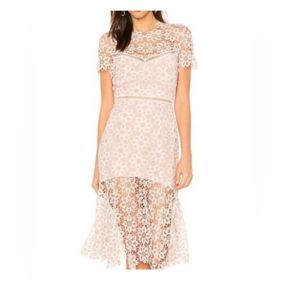 SAYLOR Lillie Lace Illusion Dress 
Illusion Neckline/Open Back 
MED 
BLUSH/IVORY - Picture 7 of 16
